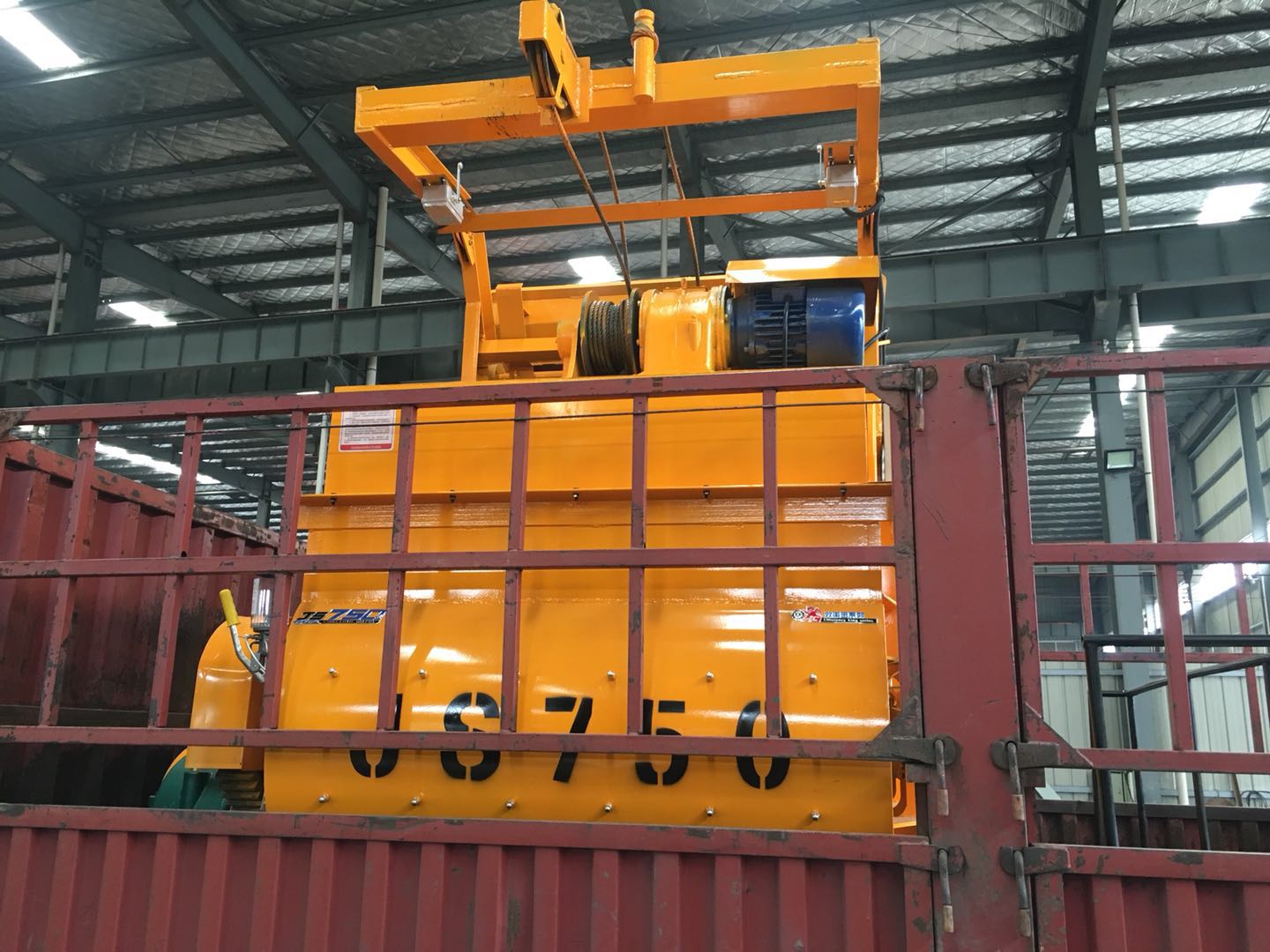 JS750強(qiáng)制式混凝土攪拌機(jī)試機(jī)達(dá)標(biāo)，發(fā)貨西安